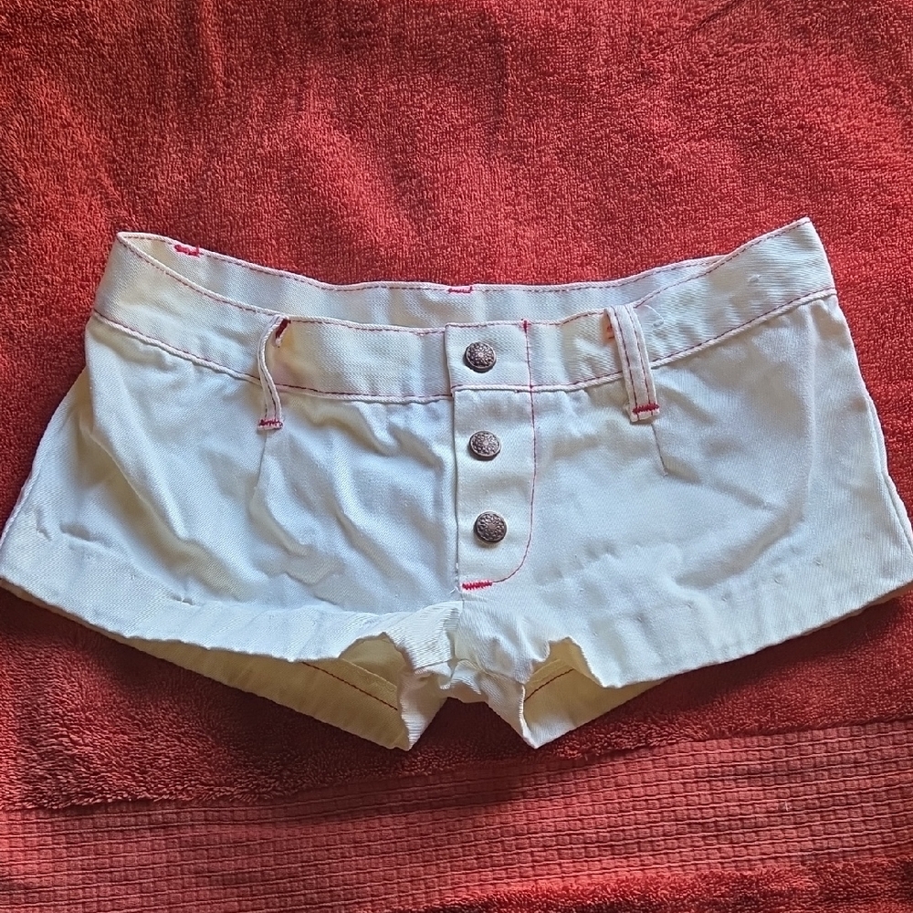 Vintage Montgomery Ward Chic White Denim Women's Shorts 28 WAIST
